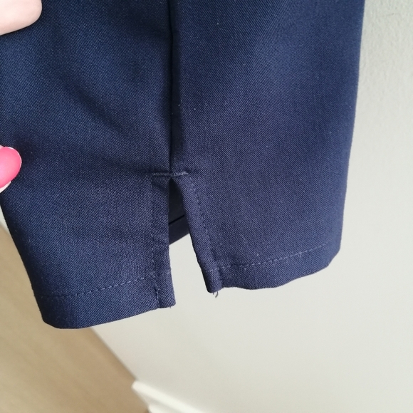 Figs Catarina One Pocket Scrub Top Navy XL - Picture 7 of 13